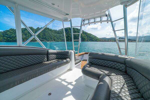 Maverick Yachts Costa Rica 36 Walkaround Yacht For Sale