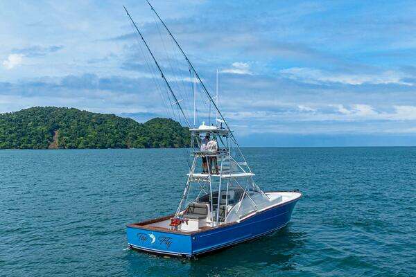 Maverick Yachts Costa Rica 36 Walkaround Yacht For Sale