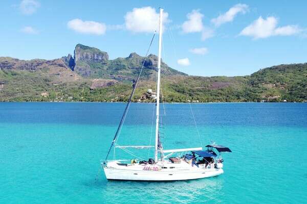 45-ft-Bavaria-2008-46 Cruiser- Papeete  French Polynesia  yacht for sale