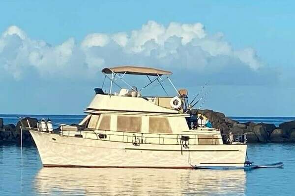 34-ft-CHB-1980-Double Cabin-LELE WAI Honolulu Hawaii United States  yacht for sale