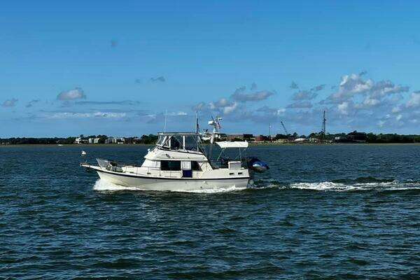 Photo of the 1980 Hatteras 42LRC "Still The One"