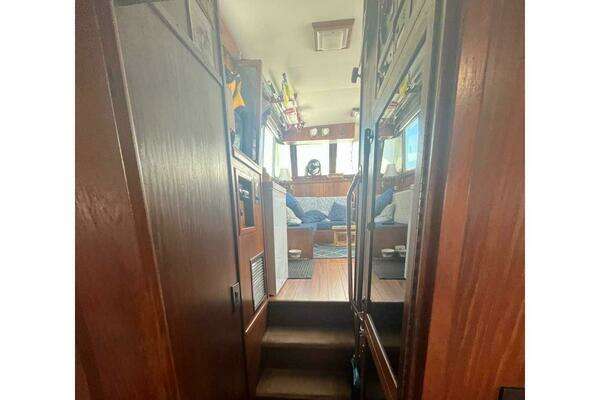 Photo of the 1980 Hatteras 42LRC "Still The One"