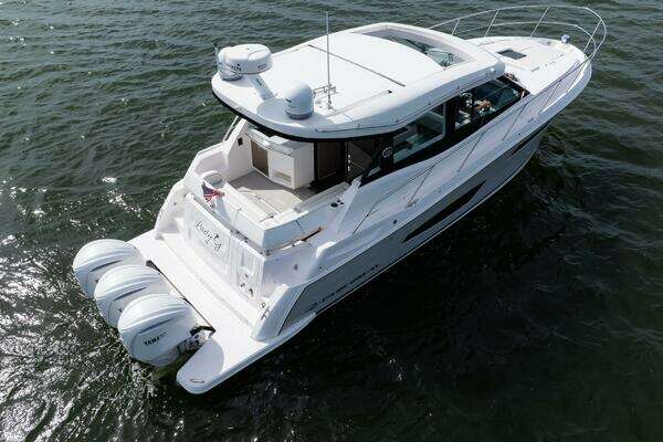 Regal 38 XO Yacht For Sale
