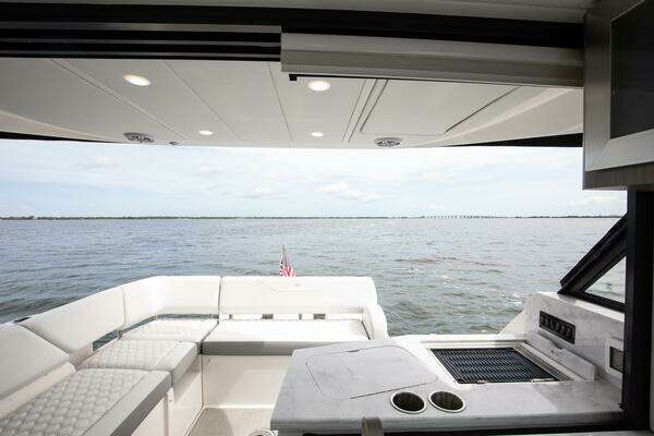 Regal 38 XO Yacht For Sale