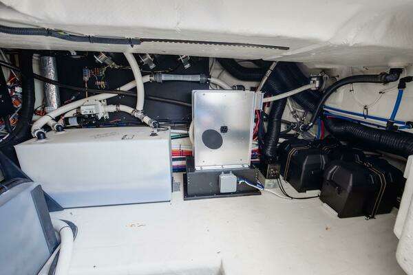 Regal 38 XO Yacht For Sale