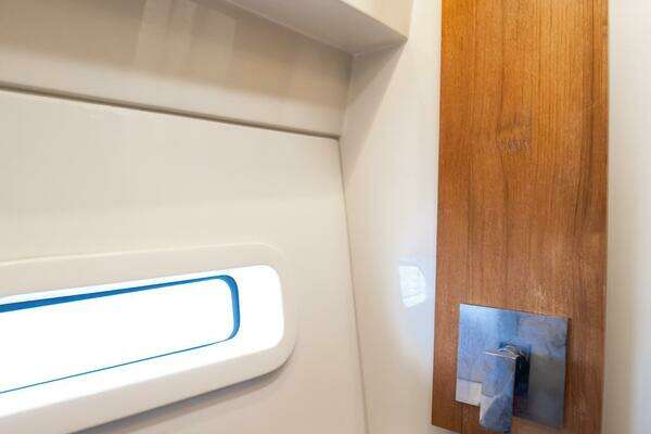Regal 38 XO Yacht For Sale