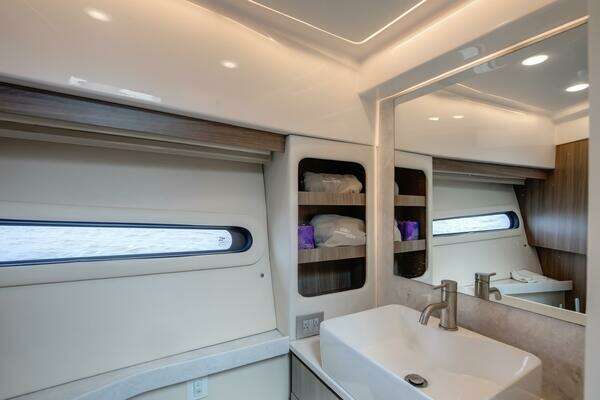 Regal 38 XO Yacht For Sale