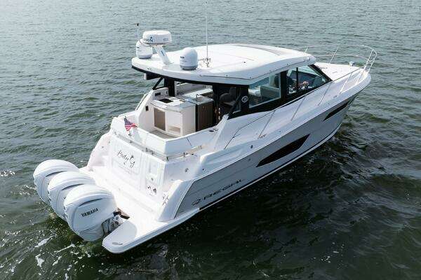 Regal 38 XO Yacht For Sale