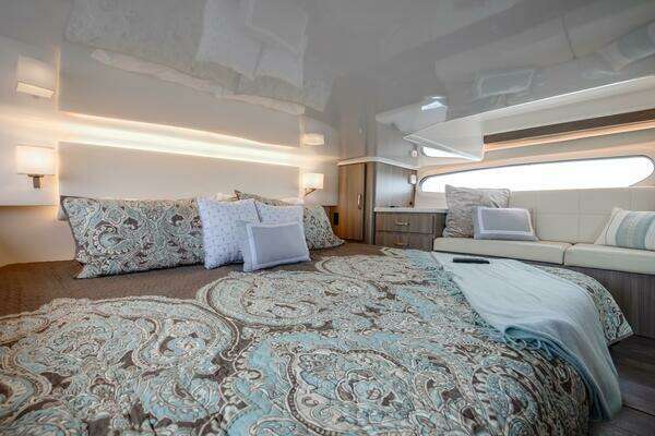 Regal 38 XO Yacht For Sale