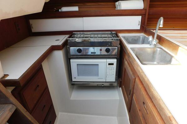 30ft Catalina Yacht For Sale