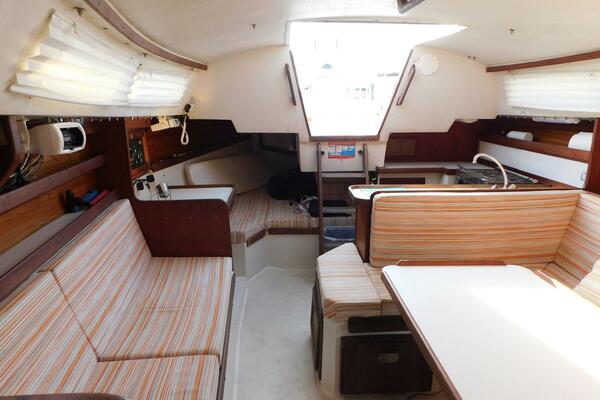 30ft Catalina Yacht For Sale