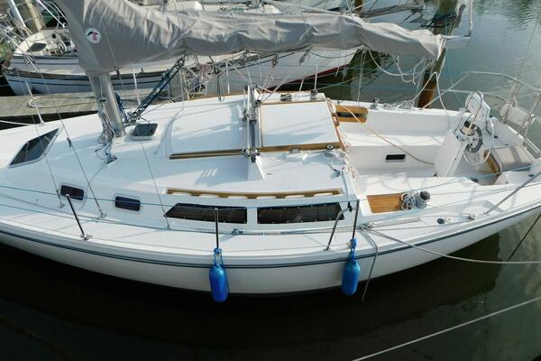 30ft Catalina Yacht For Sale