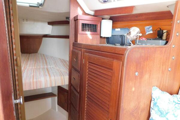 30ft Catalina Yacht For Sale