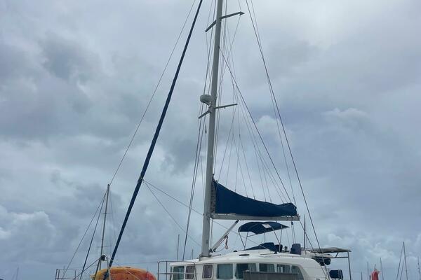 Caelestis 44ft Lagoon Yacht For Sale
