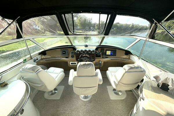 Carver 466 Motor Yacht Yacht For Sale