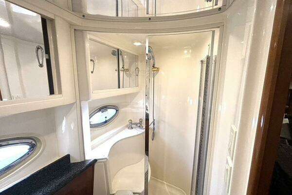 Carver 466 Motor Yacht Yacht For Sale