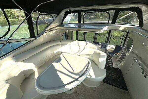 Carver 466 Motor Yacht Yacht For Sale
