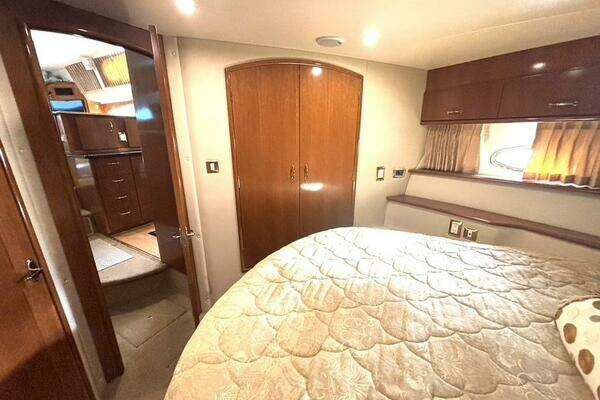 Carver 466 Motor Yacht Yacht For Sale