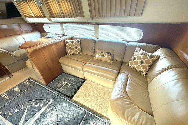 Carver 466 Motor Yacht Yacht For Sale