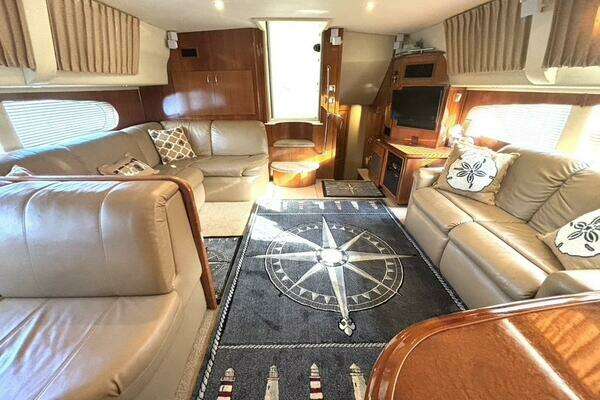 Carver 466 Motor Yacht Yacht For Sale