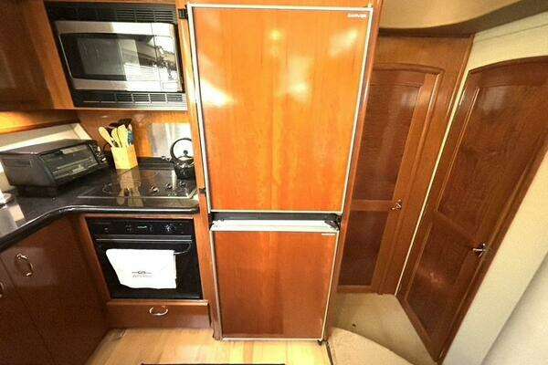Carver 466 Motor Yacht Yacht For Sale