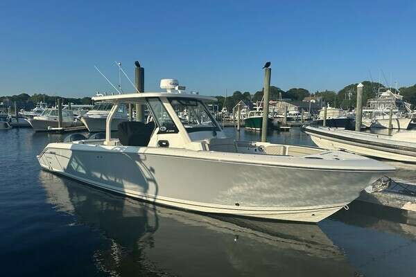 32-ft-Pursuit-2022-- Osterville Massachusetts United States  yacht for sale