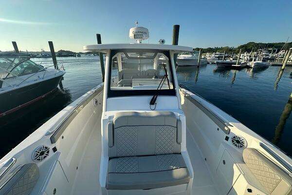 Pursuit  Yacht For Sale