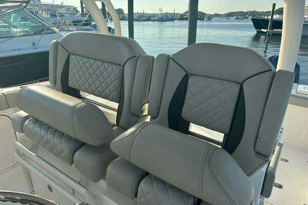 Pursuit  Yacht For Sale