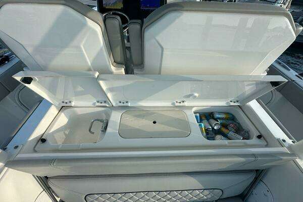 Pursuit  Yacht For Sale