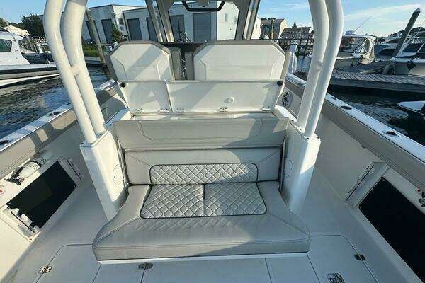 Pursuit  Yacht For Sale