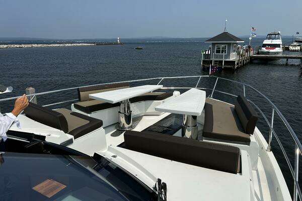Galeon 640 Fly Yacht For Sale