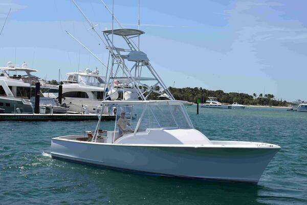 Rybovich Express Walkaround Yacht For Sale