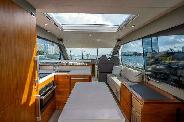 Maritimo X50 Yacht For Sale