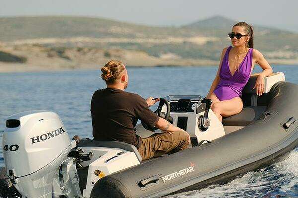 Photo of the 2022 Northstar Axis 3.4