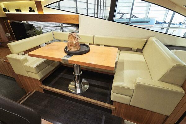 Far Niente 53ft Sunseeker Yacht For Sale