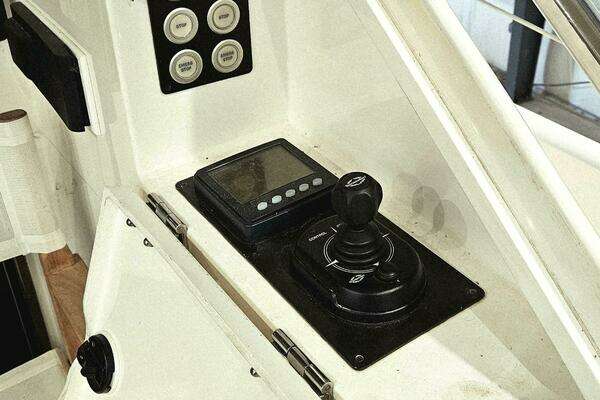 Sunseeker 53 Manhattan Yacht For Sale