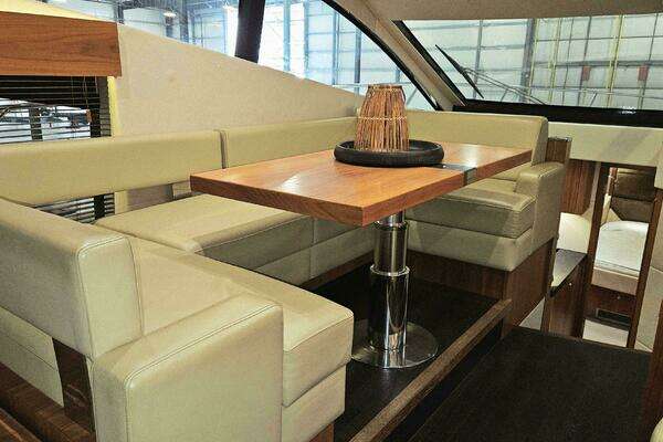 Sunseeker 53 Manhattan Yacht For Sale