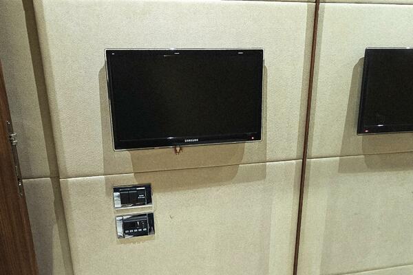 Far Niente 53ft Sunseeker Yacht For Sale