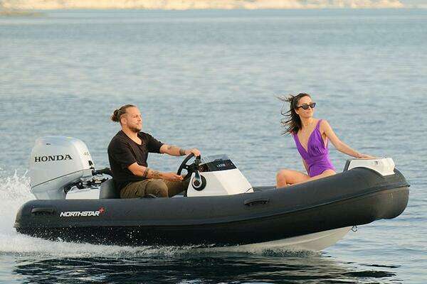 Photo of the 2021 Northstar Axis 3.4