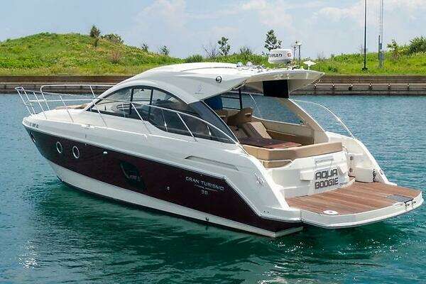 2013 Beneteau 38