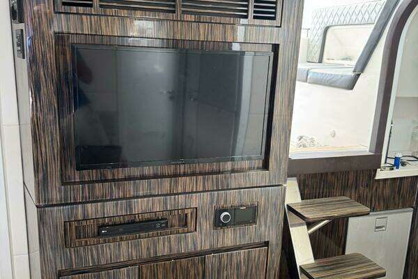 Schaefer 400 Yacht For Sale