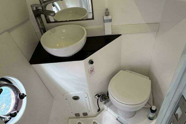 Schaefer 400 Yacht For Sale