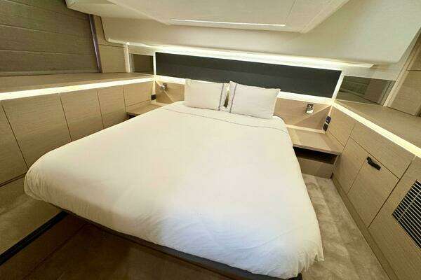 Prestige 420S Yacht For Sale