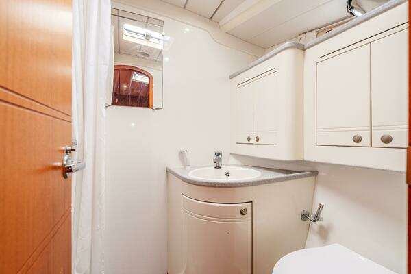 Farr 60 Pilothouse Yacht For Sale