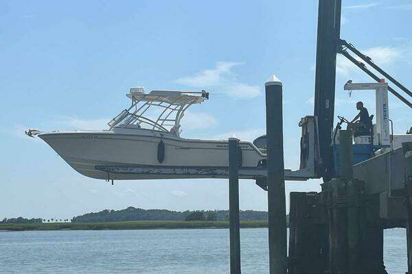 Photo of the 2018 Grady-White 