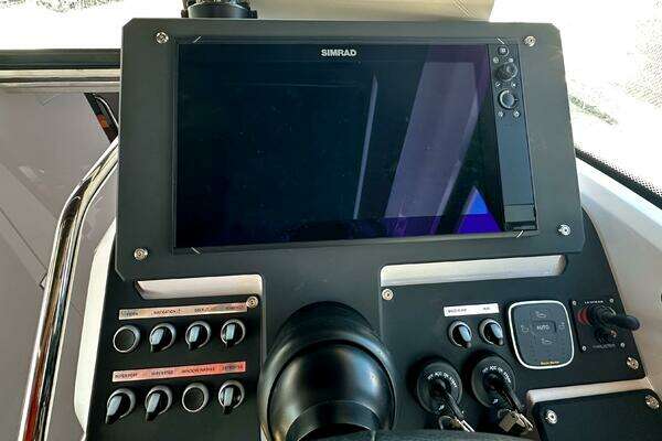 XO Boats EXPLR 10S Plus Yacht For Sale