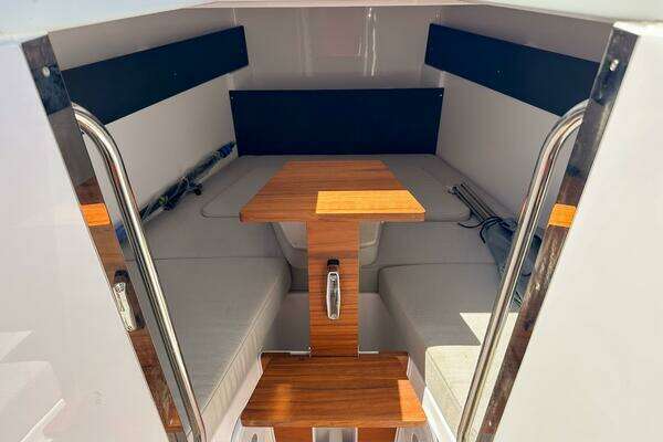 XO Boats EXPLR 10S Plus Yacht For Sale