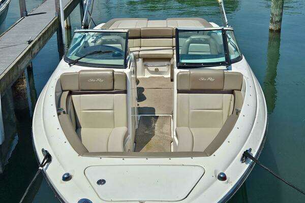 2012 Sea Ray 25