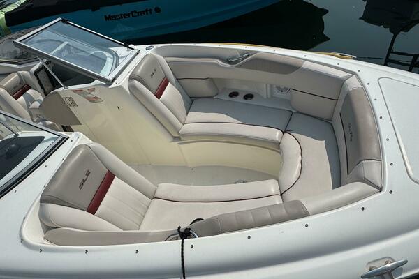 27ft Sea Ray Yacht For Sale