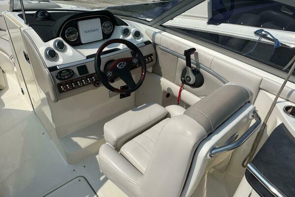 27ft Sea Ray Yacht For Sale